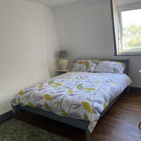 Double Room Лондон Экстерьер фото