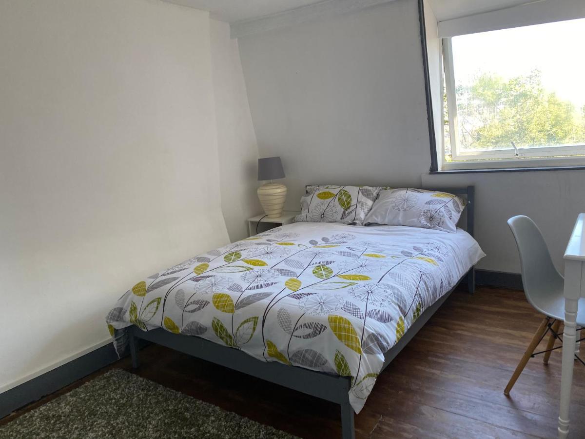 Double Room Лондон Экстерьер фото